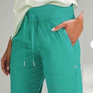 Lululemon Dance Studio Mid-Rise Pant Full Length Kelly Green Swift Size 10